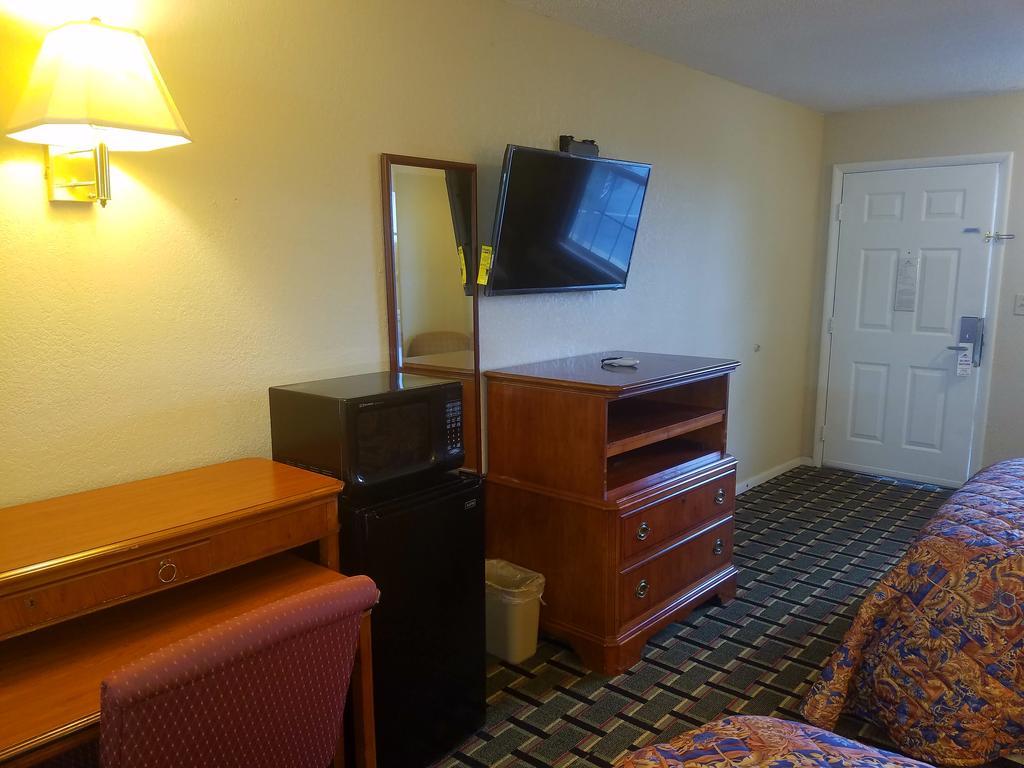 Americas Best Value Inn-Winnsboro Exterior foto